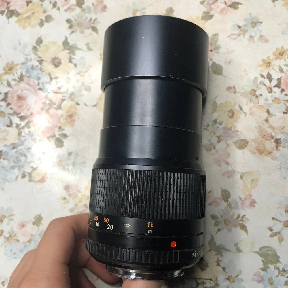 Vintage Made in Japan MD Minolta Celtic 1:2.8 135mm Lens